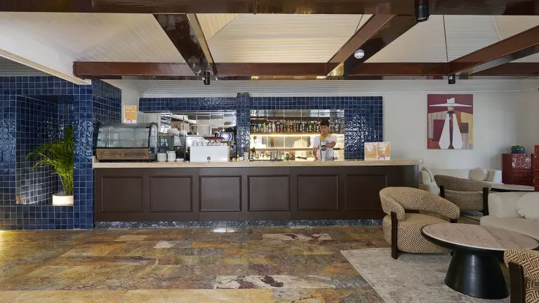 Restoran &amp; Bar