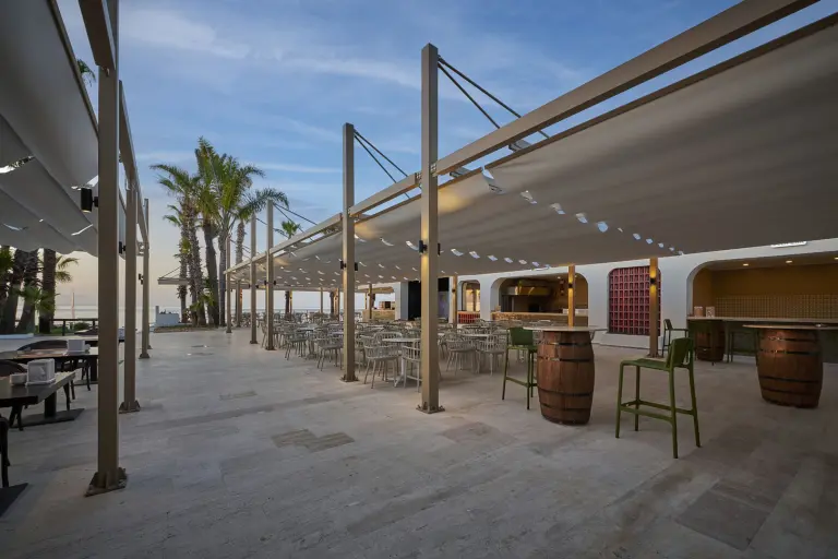 Restoran &amp; Bar